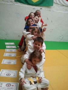 484189_405588659492653_57139992_n