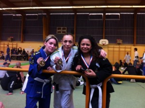 386421_3973096927457_1498180823_n